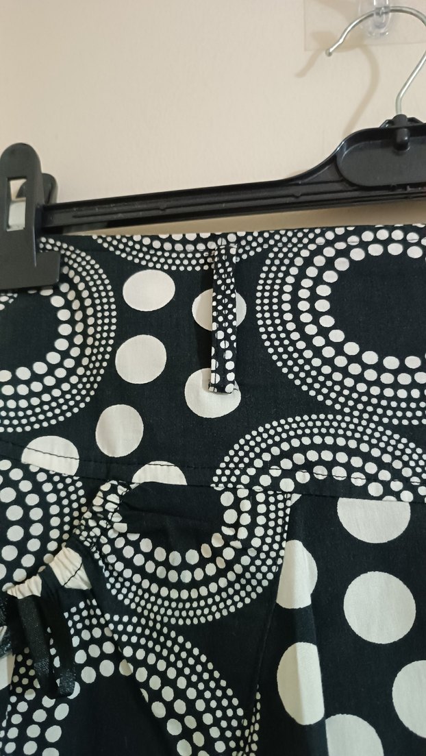 Puantiyeli Siyah Midi  Etek - Görsel 5