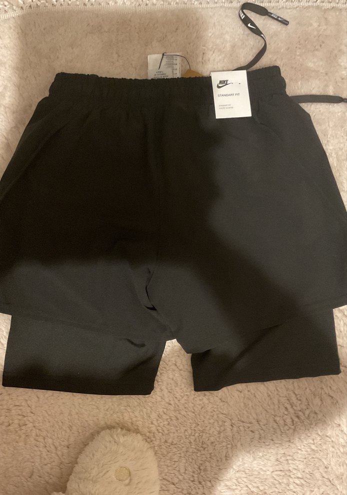 Siyah Nike Kadın Mini Spor Şort - Görsel 2