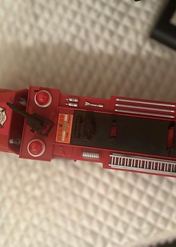 Kırmızı Oyuncak İtfaiye Aracı - Görsel 3