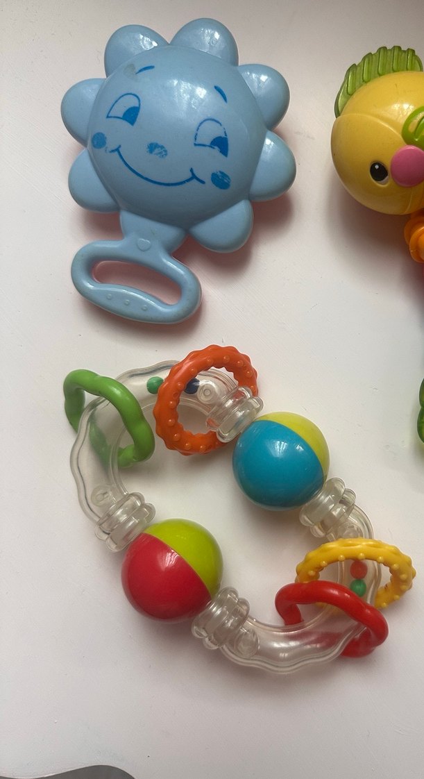 Renkli Diş Kaşıyıcı ve Çıngırak Seti - Görsel 2