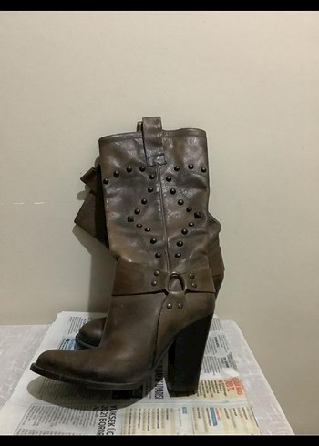 Hotiç Tokalı Kahverengi Deri Kadın Dizüstü Çizme - Görsel 2