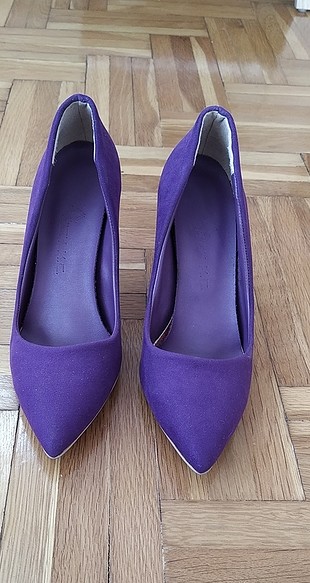mor stiletto