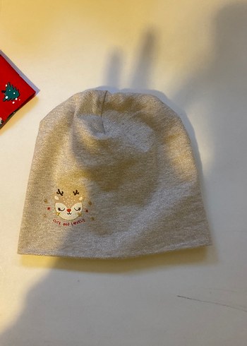 Çocuklar İçin Nakışlı ve Desenli Bere Seti - Görsel 3