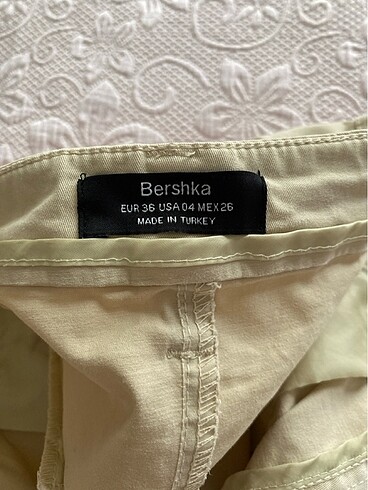 36 Beden Bershka pantolon