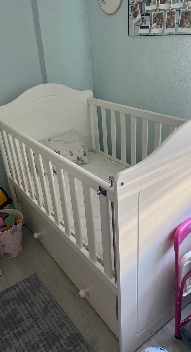 Beyaz Pastel Bebek Beşiği - Görsel 5