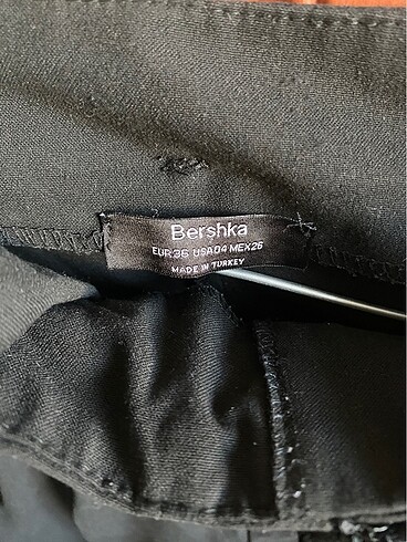 36 Beden siyah Renk Pantalon