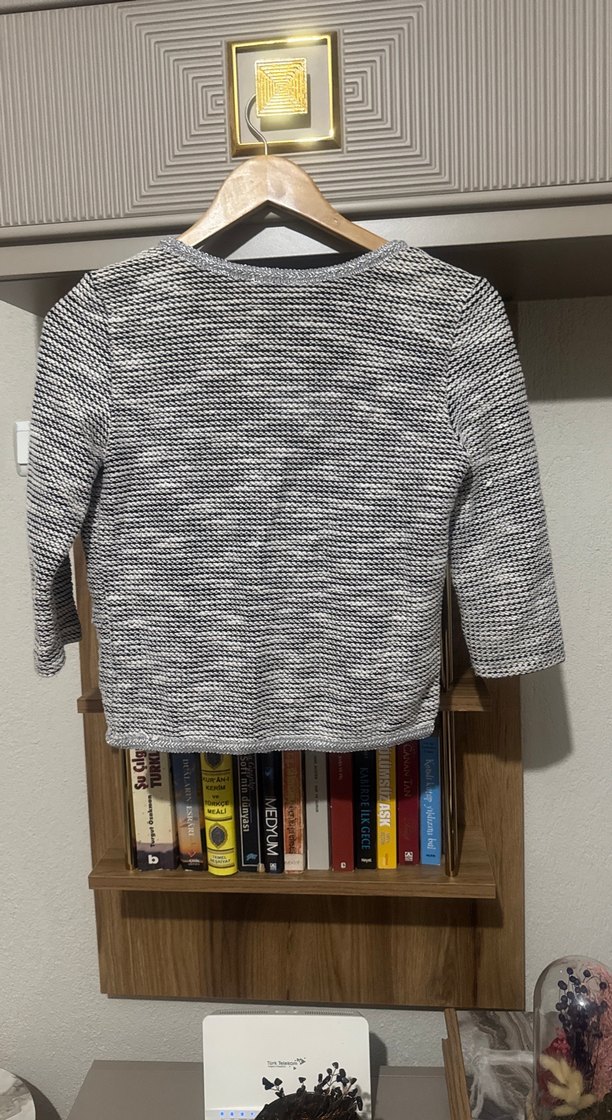 Gri İnce Örgü Kadın Hırka - Görsel 2