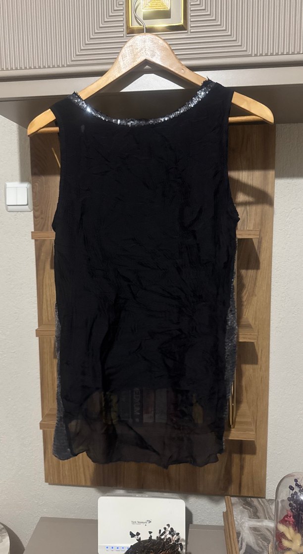 Kadın Siyah Pul Detaylı Midi Vücut Kesim bluz - Görsel 2