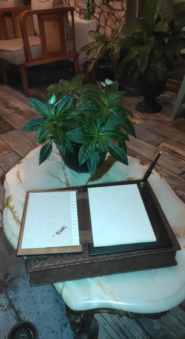 Çiçek Desenli Ahşap Kapaklı masa üstü dolma kalem Antika - Görsel 2