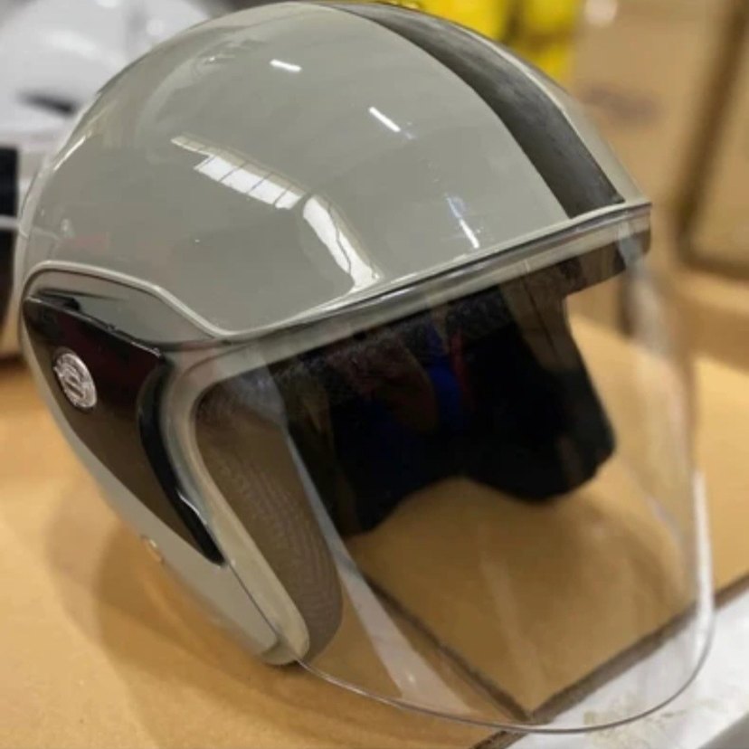 Gri Parlak Biker Motosiklet Kaskı - Görsel 3