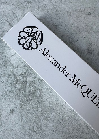 Alexander McQueen Bağcık - Görsel 6