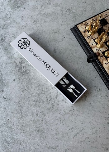 Alexander McQueen Bağcık - Görsel 5