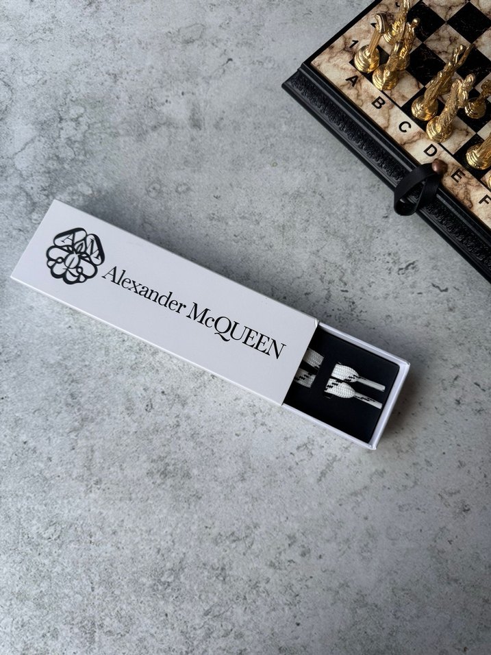 Alexander McQueen Bağcık - Görsel 4