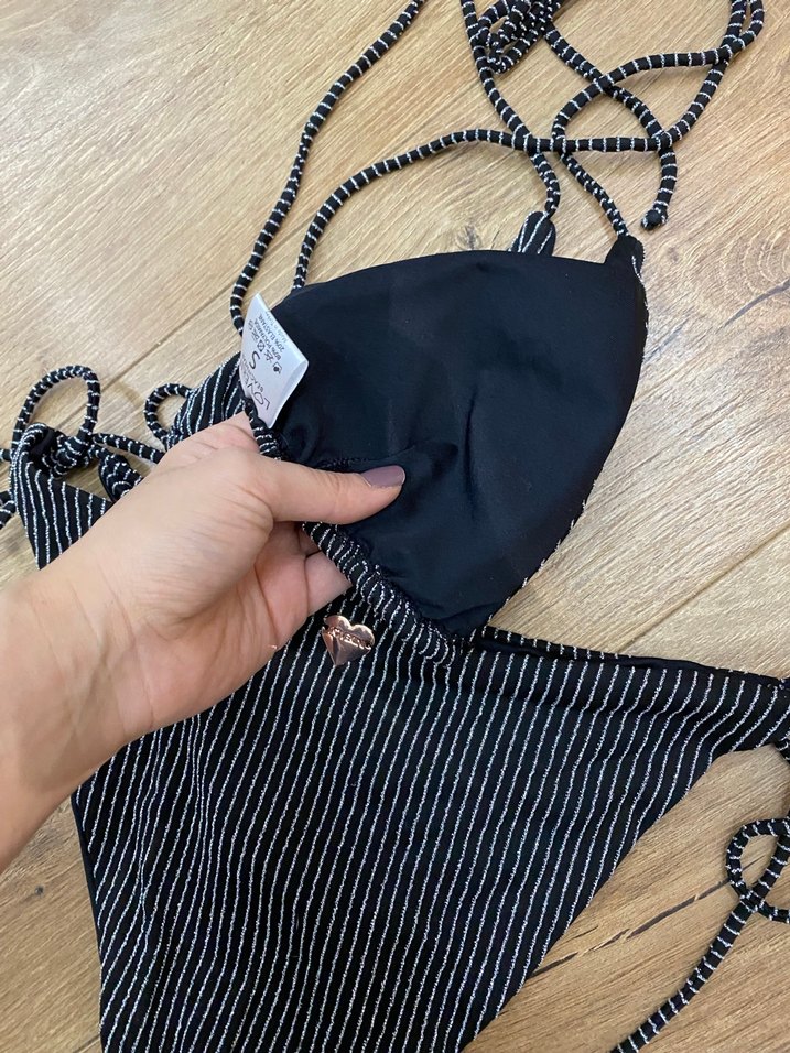 Çizgili Siyah Mini Bikini Takımı - Görsel 3