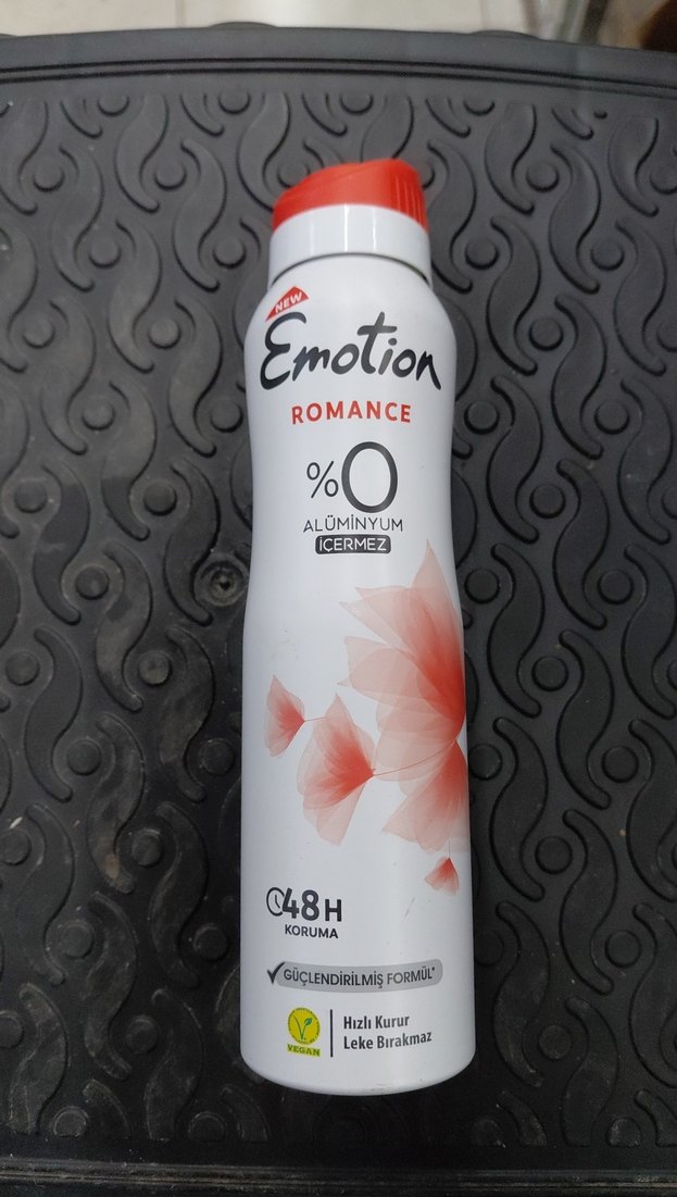 Emotion Kadın Deodorant Ocean Fresh ve Romance - Görsel 3