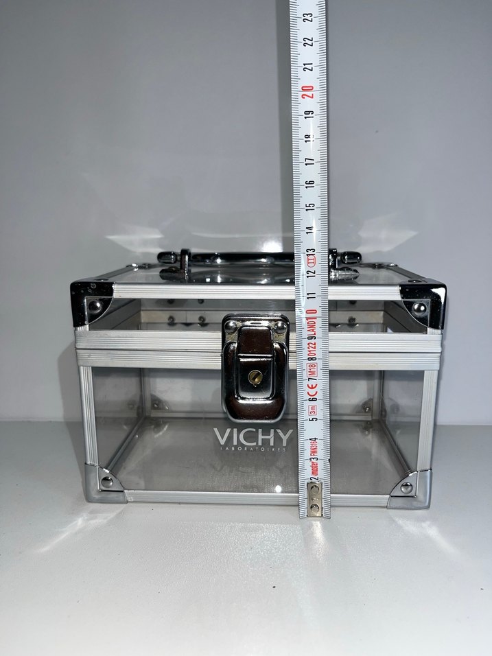 Şeffaf Beyaz Makyaj Düzenleyici Kutusu - Görsel 5