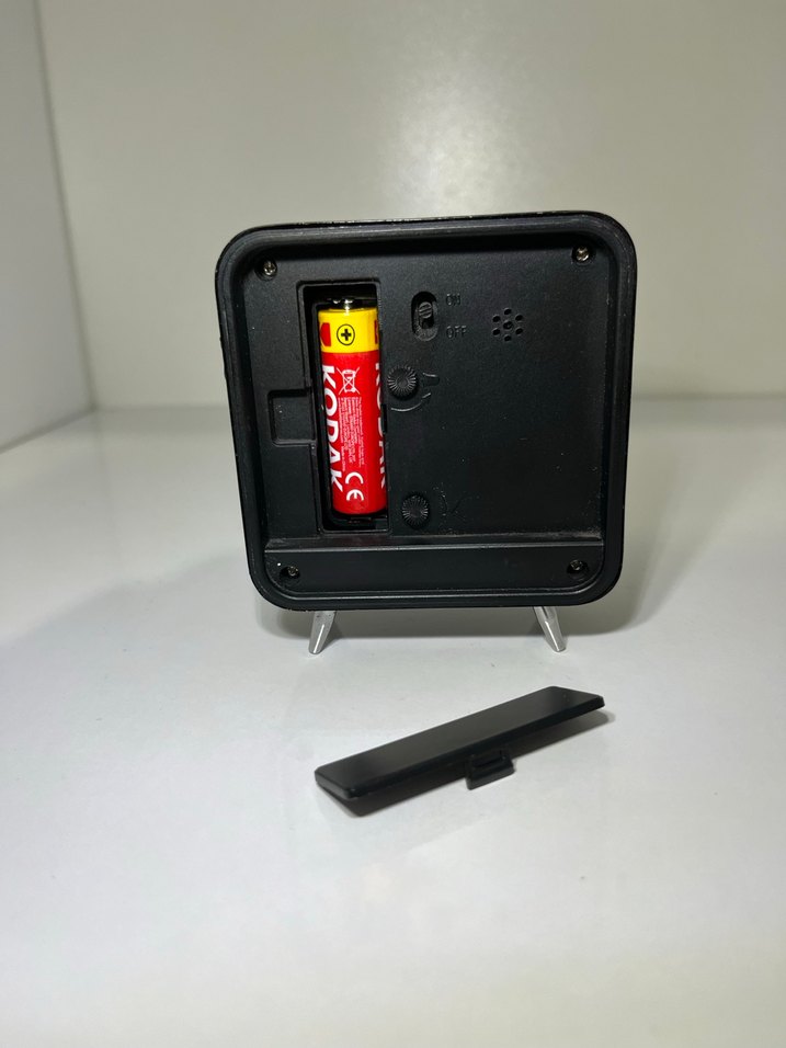 Kare Siyah Masa Saati - Görsel 4