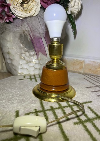 Ahşap ve Metal Masa Lambası Beyaz Işık - Görsel 4