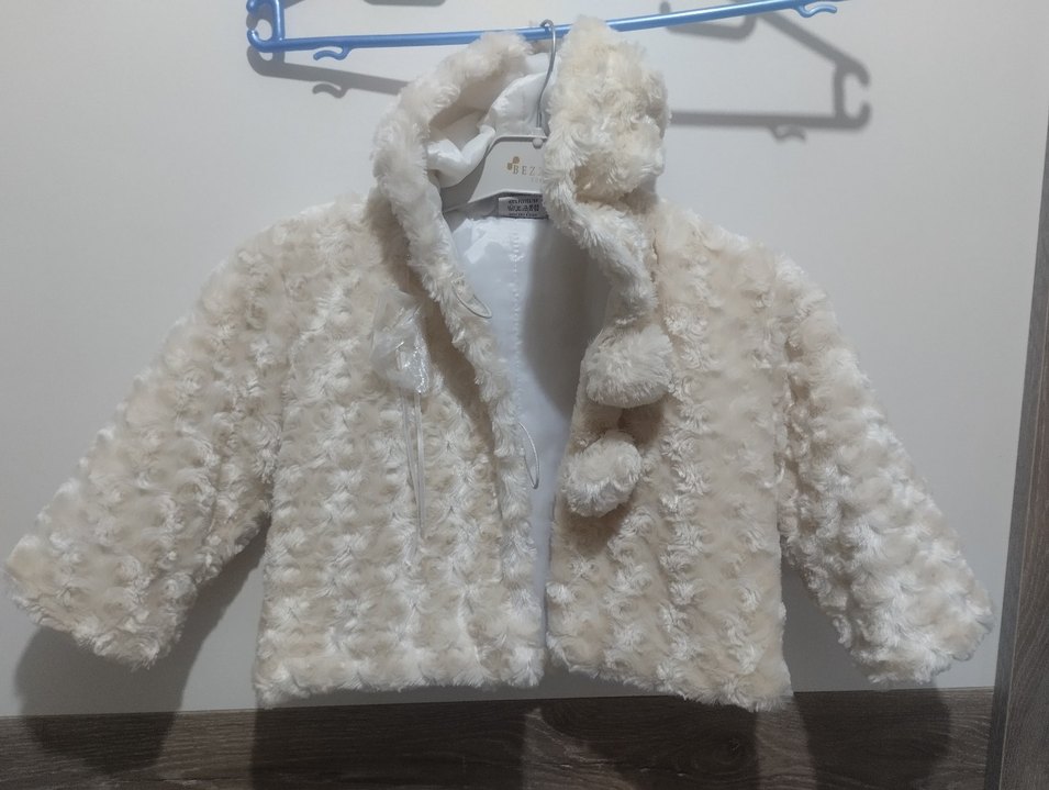 Kız Çocuk Beyaz Kürk Detaylı Ceket - Görsel 2