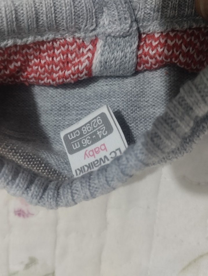 Kız Çocuk Gri Nakışlı Örgü Hırka - Görsel 4