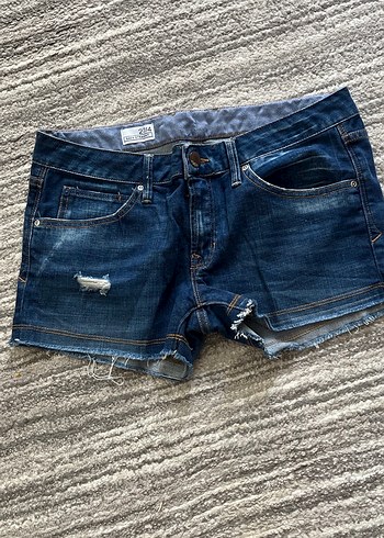 Diğer Koyu Mavi Bol Kesim Mini Denim Şort