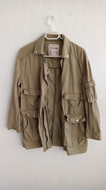 Pull and Bear Trençkot