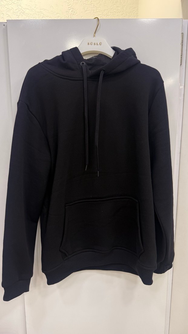 Siyah Kapüşonlu Kadın Sweatshirt Tüm Bedenler Mevcut - Görsel 4