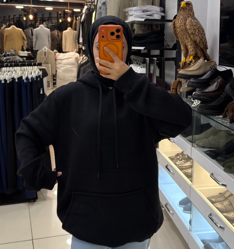 Siyah Kapüşonlu Kadın Sweatshirt Tüm Bedenler Mevcut - Görsel 2