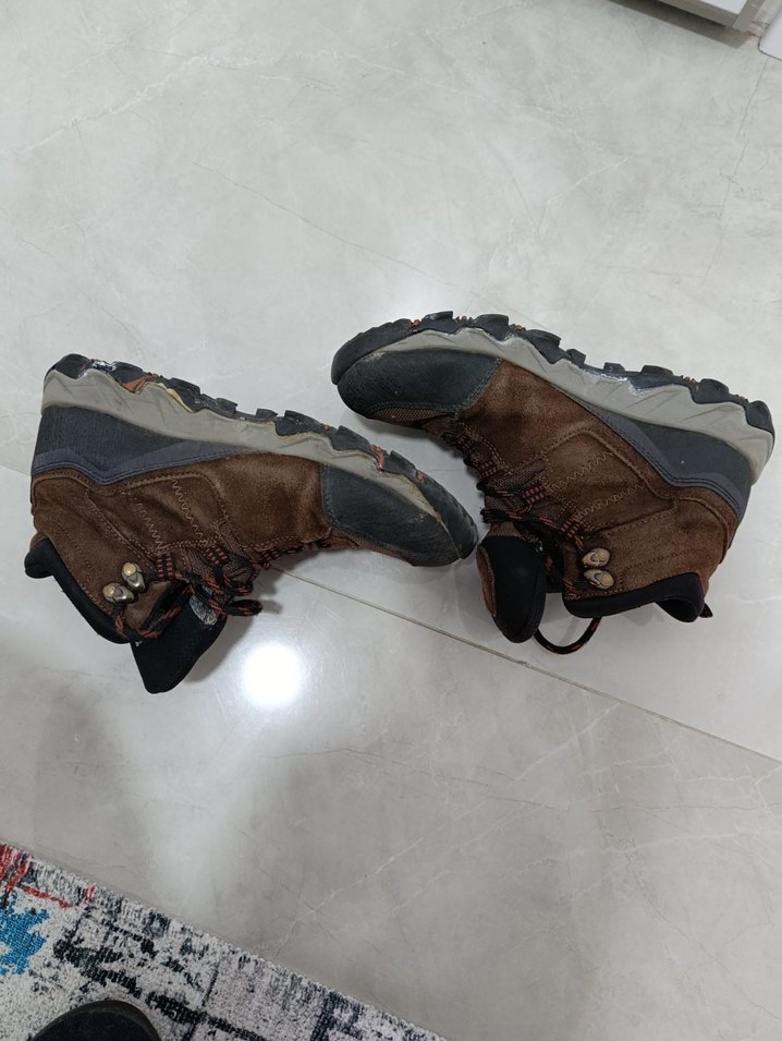 Hummel Kahverengi Yılan Desenli Outdoor Bot 40 numara - Görsel 5