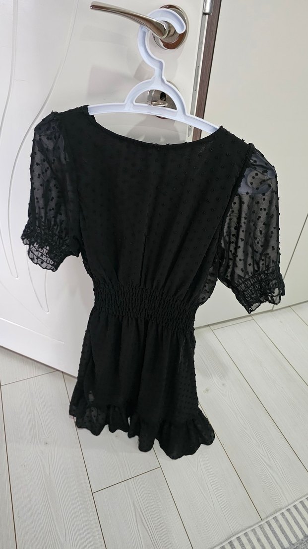 Siyah V Yaka Kısa Fırfırlı Goth Elbise - Görsel 2