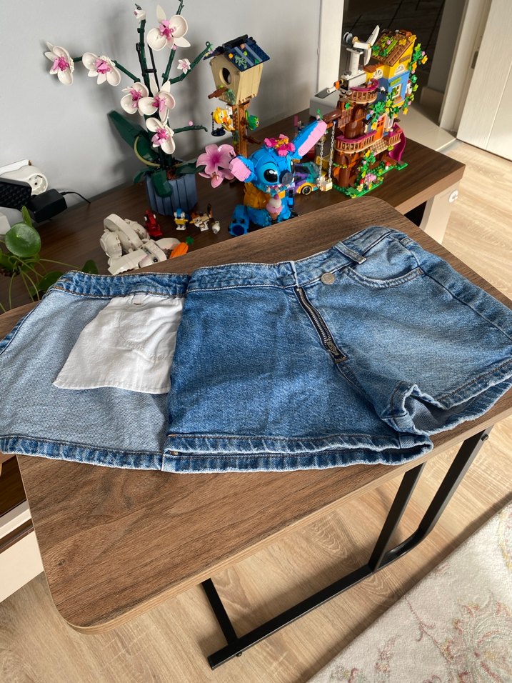 Düğmeli Gri Mavi Kız Çocuk Mini Denim Şort - Görsel 2