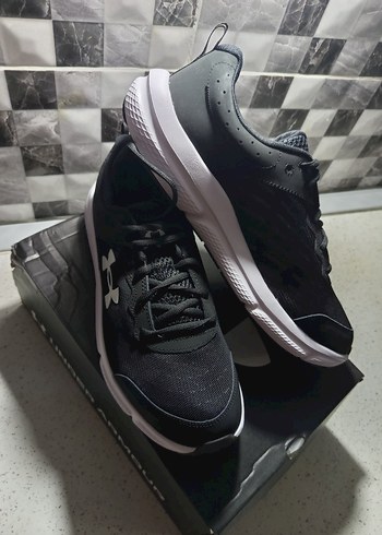 UNDER ARMOUR ORJİNAL SIFIR KUTULU 47.5 NUMARA SPOR AYAKKABI - Görsel 4