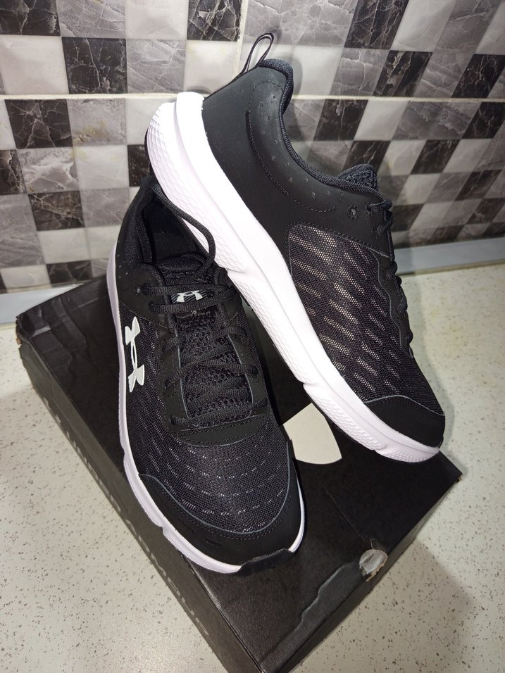 UNDER ARMOUR ORJİNAL SIFIR KUTULU 47.5 NUMARA SPOR AYAKKABI - Görsel 3