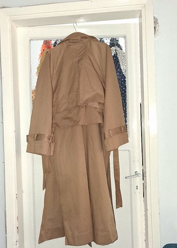 Bej Kuşaklı Uzun Kadın Trençkot - Görsel 2