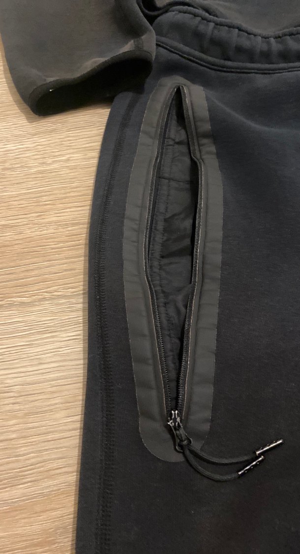 Siyah Kapüşonlu Fermuarlı Erkek Eşofman Takımı - Görsel 2