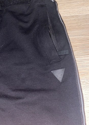 Guess Siyah edortamn hic kulanilmadi kesinkile defo yok sifr - Görsel 2