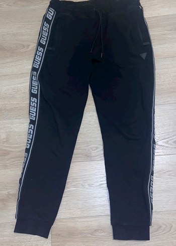 Guess Siyah edortamn hic kulanilmadi kesinkile defo yok sifr - Görsel 3