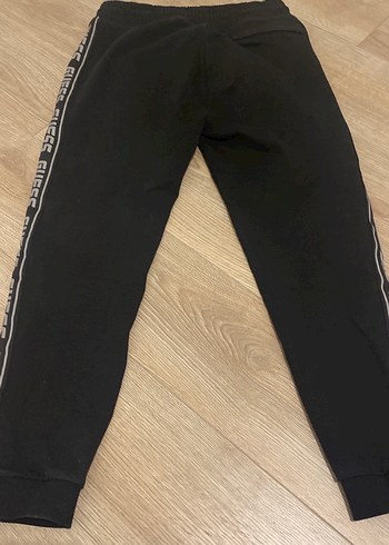 Guess Siyah edortamn hic kulanilmadi kesinkile defo yok sifr - Görsel 10