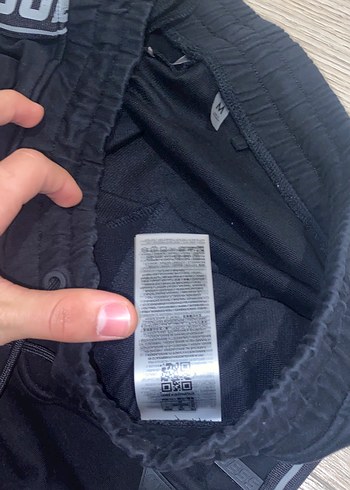 Guess Siyah edortamn hic kulanilmadi kesinkile defo yok sifr - Görsel 9