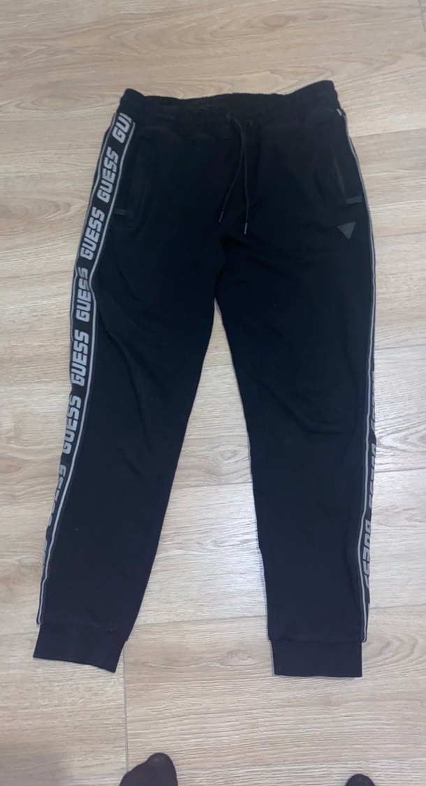 Guess Siyah edortamn hic kulanilmadi kesinkile defo yok sifr - Görsel 3