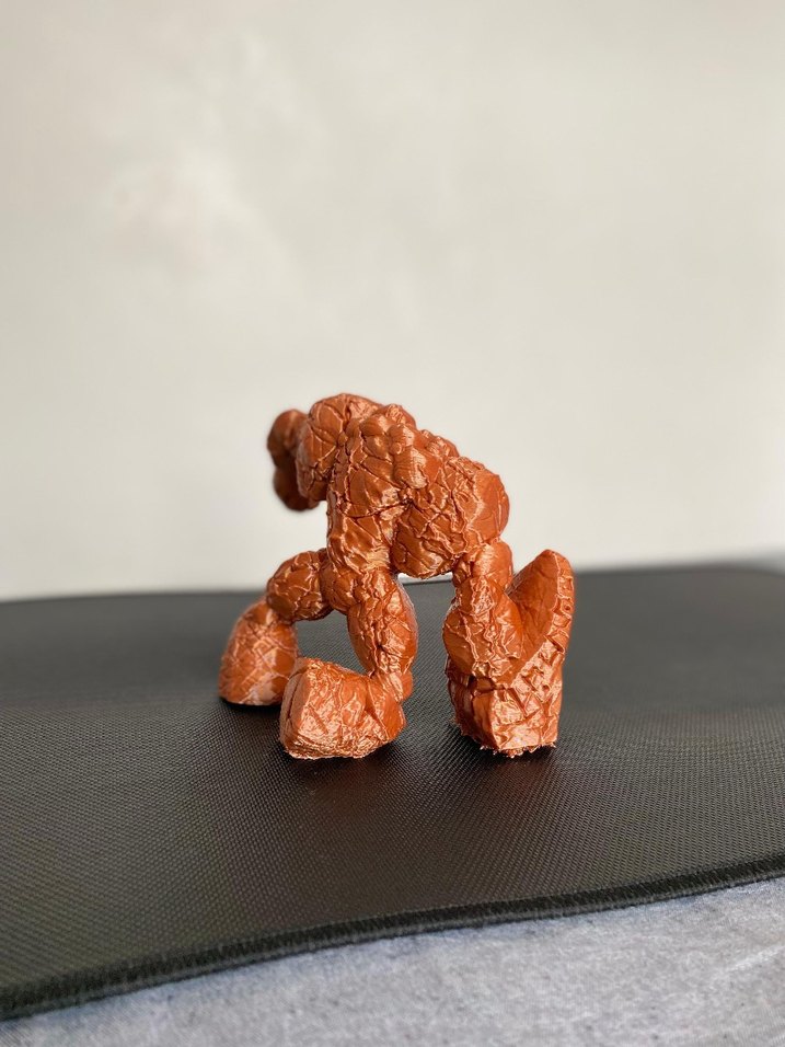 Kahverengi Kayan Kaya Aksiyon Figürü - Görsel 2