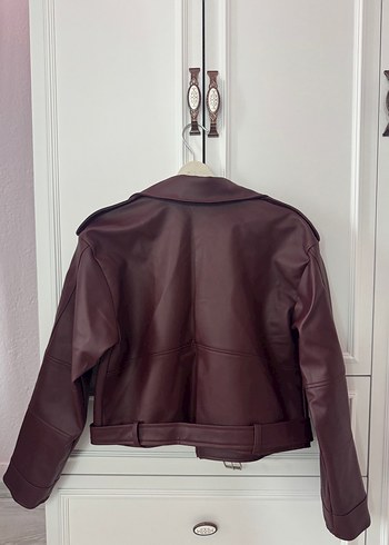 Bordo Kemerli Kadın Deri Ceket - Görsel 3