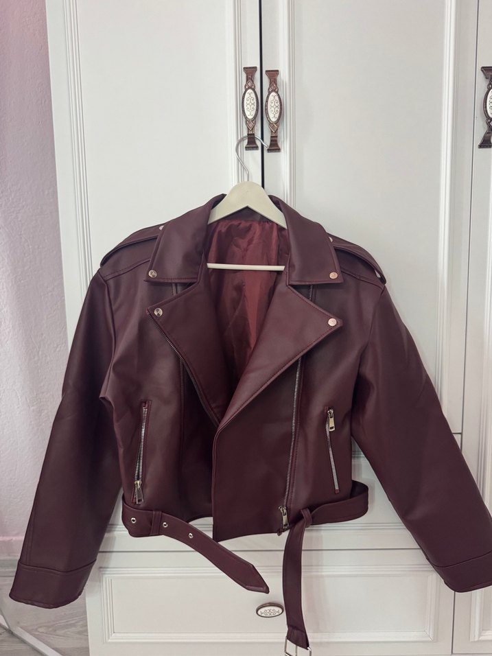 Bordo Kemerli Kadın Deri Ceket - Görsel 2