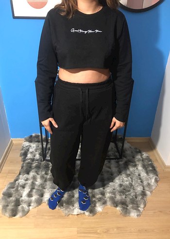 Siyah Kadın Rahat Kesim Midi Eşofman - Görsel 3