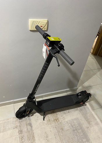 Xiaomi Elektrikli Scooter 4 Lite 2. Nesil Siyah - Görsel 4