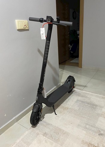 Xiaomi Elektrikli Scooter 4 Lite 2. Nesil Siyah - Görsel 6