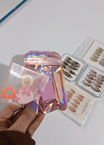 10 Adet El Yapımı Tırnaklar - Görsel 2