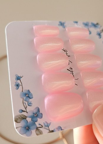 El Yapımı Jel Tırnak - Görsel 2