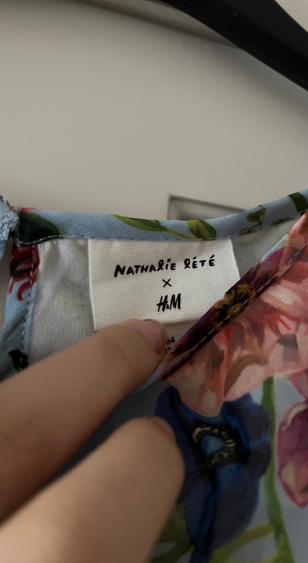 Çiçekli kız çocuğu elbisesi - Görsel 2