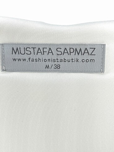 38 Beden beyaz Renk Vintage Love Kısa Elbise %70 İndirimli.